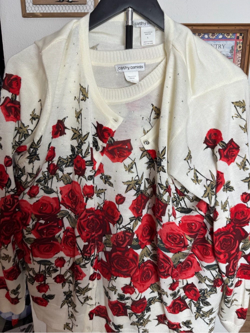 Cathy Daniels Floral Shirt and Matching Cardigan in White & Red Size Medium